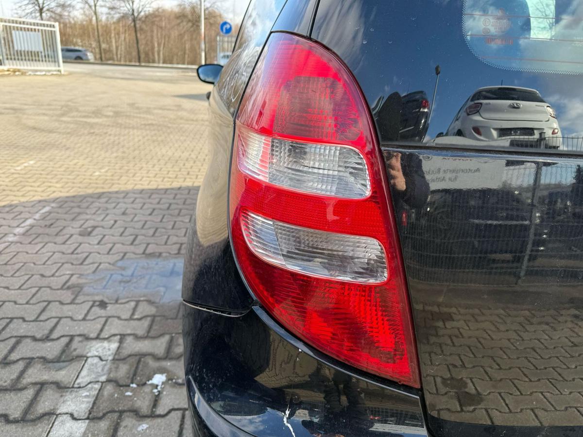 Mercedes Benz A Klasse W169 original Rücklicht Rückleuchte links BJ08